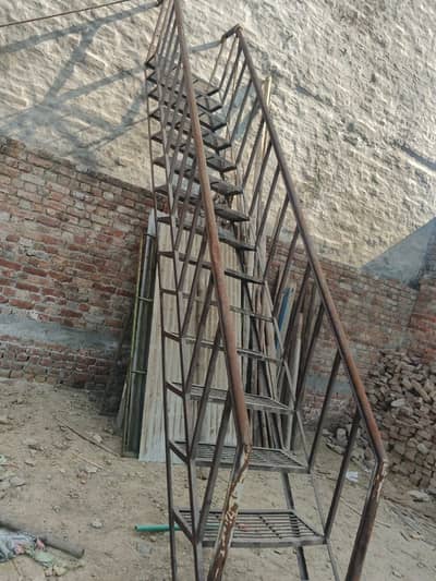 Iron stairs for sale steel ki serhiyan sale k liye hain
