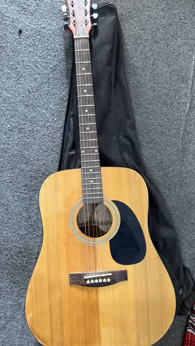 Guitar Acoustic-Full size