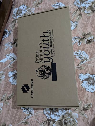 LENOVO PM LAPTOP  UNBOX