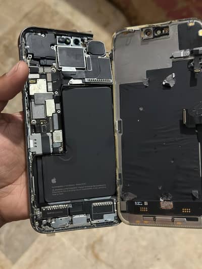 IPhone 15pro max 256gb