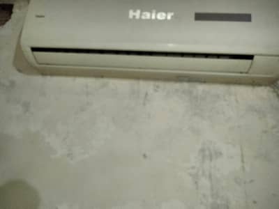 Hair Ac 1.5 ton good Colling good service