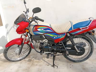 Honda Pridor 100cc .