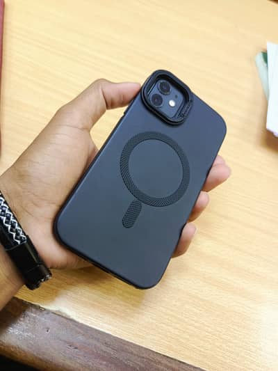 Apple iPhone 11 /64GB/face id ok/battery health 81%