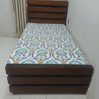 single bed with mattress