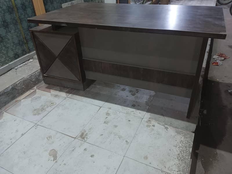 Office Table Large Size 0