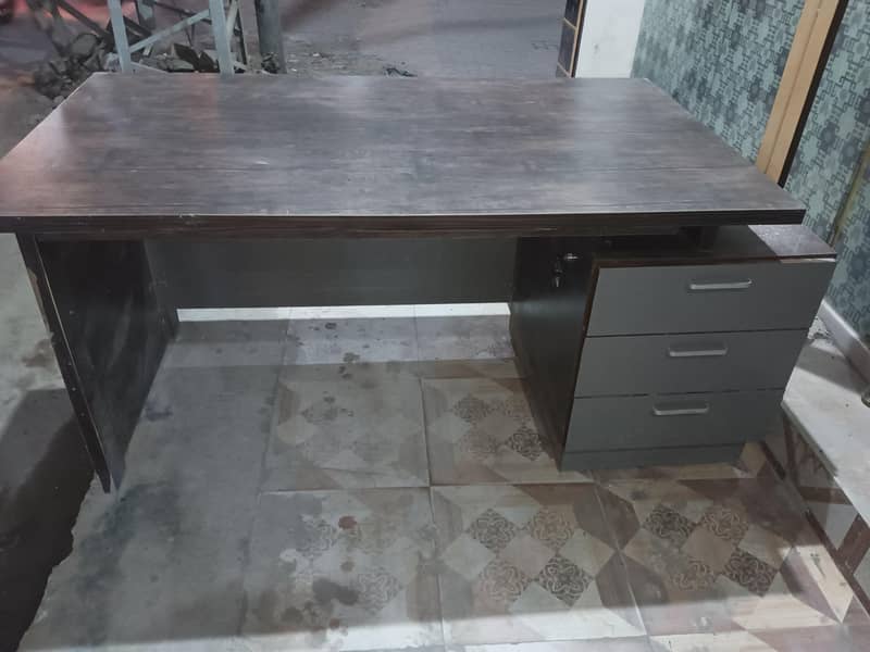 Office Table Large Size 1