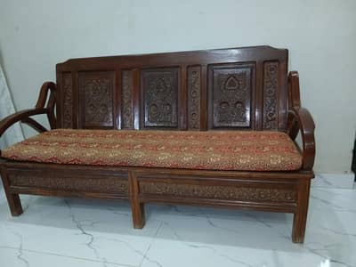 3 sofa 3 seaters chinyoti style