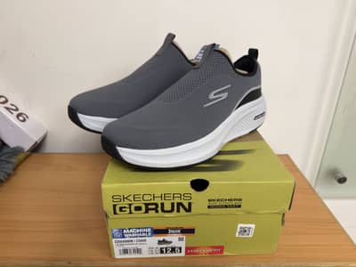 Skechers GO RUN Elevate 2  - Grey , Size US 12.5 , Vietnam