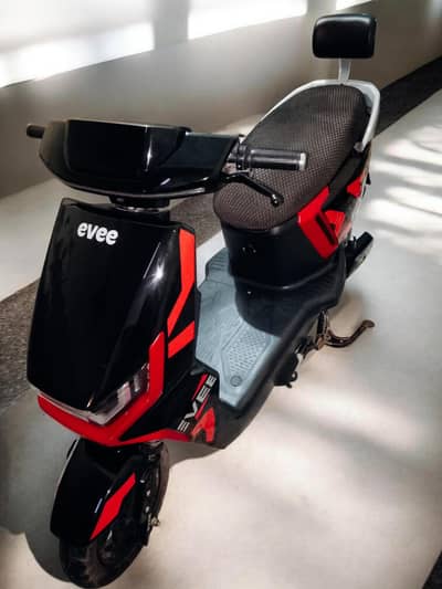 Evee Gen-Z Electric Scooty | 2025 Model | 70 to 80km Range