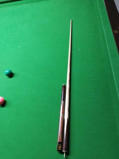 LP professional 2 psc cue  made by Lous  10 by 9 condition
