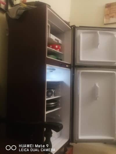 waves fridge medium size