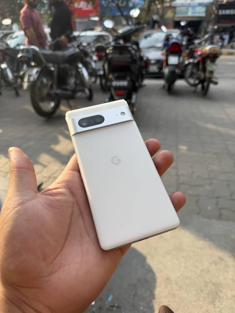 Google Pixel 7 0