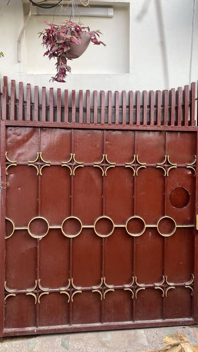 Used Iron Gate for sale - Good condition