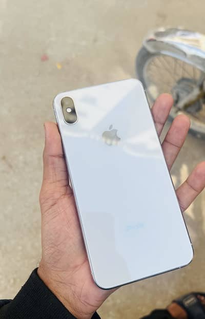 iPhone Xsmax pta approved