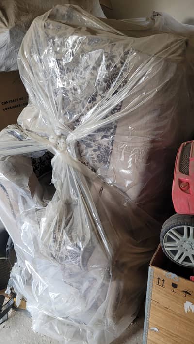 6 Seater Sofa Set (3x2x1) for urgent sale