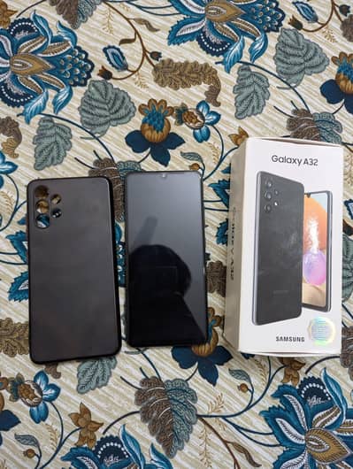 Samsung A32 with box for sale