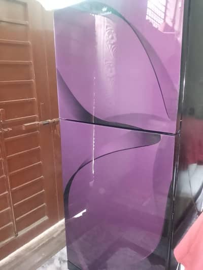 Electrolux Premium Full Size Fridge – Lightly Used – Urgent Sale