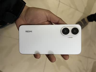 Redmi turbo 4 pro 16gb and 256 ram is extendable upto 32 gb