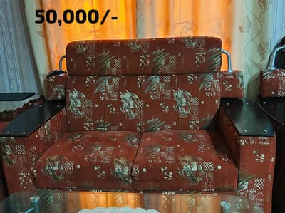 neat and clean sofa set