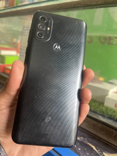 Phone for sale urgent phone me koi issue nhi best for gaming