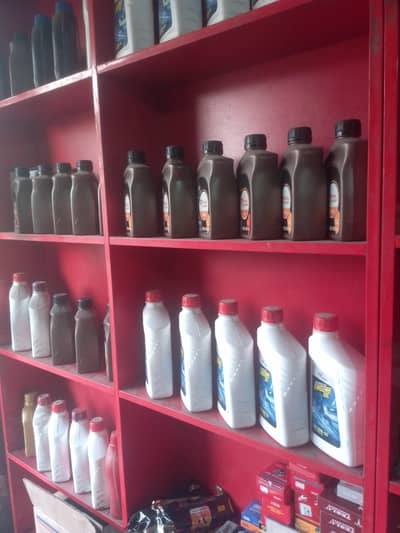 Mcanic require for Honda center