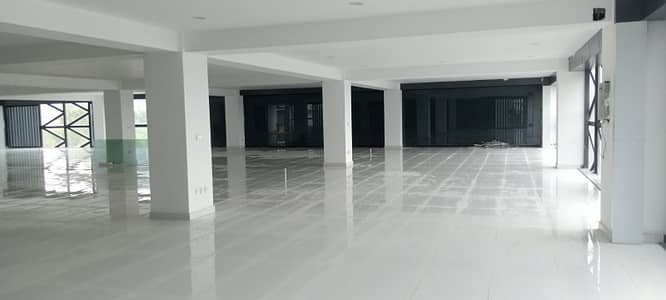 Office Floor 10,000 Sqft available with Big Parking