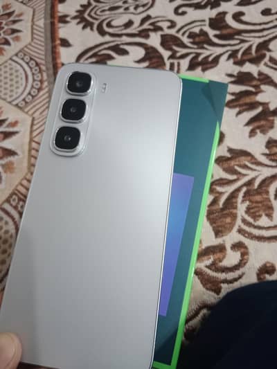 infinix Hot 60i