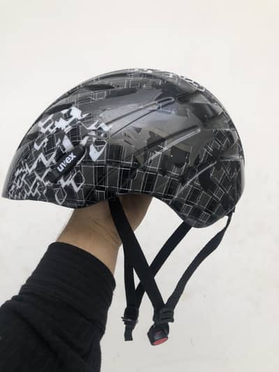 Bicycle helmet for sale ( original uvex )