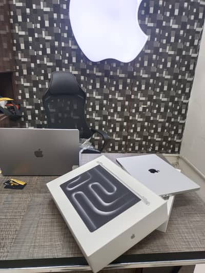 MACBOOK PRO M4 14 INCH FULL BOX 24GB 1TB 14 CPU 20 GPU 24 CC 100 HLT