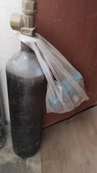 oxygen Cylinder