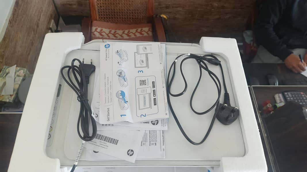 HP COLOUR PRINTER AND SCANNER 6
