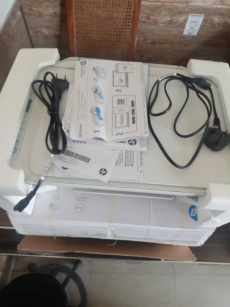 HP COLOUR PRINTER AND SCANNER 7