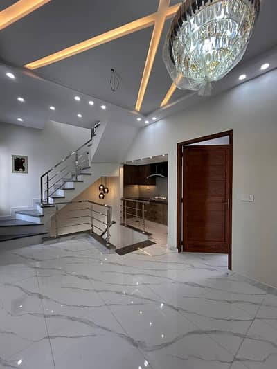 Neat & Spacious 5 Marla House for Rent in Sector C Block Bahria Town Lahore