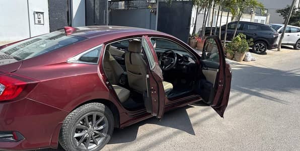 Just like new - Honda Civic i-VTEC Oriel (A/T) – 2021