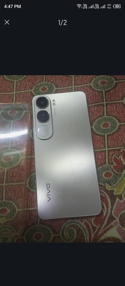 vivo y200.8+8 ram.  rom 256
