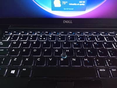 DELL LATITUDE 7490  CORE i7 8th generation  with backlight keyboard