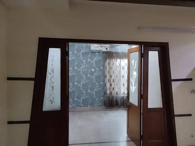 JOHAR TOWN BLOCK Q 5 MARLA HOUSE FOR RENT