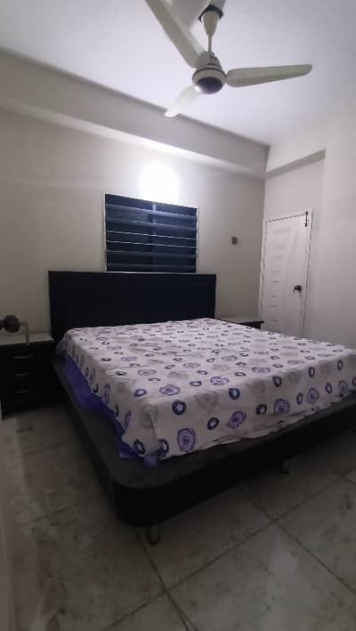 Flat In Al-Ghafoor Grande Tower Sized 700 Square Feet Is Available