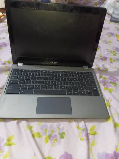 Chrome book with charger