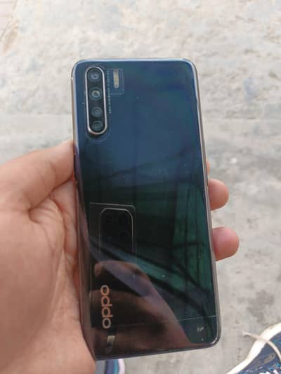 f15 neat and clean condition 8/256