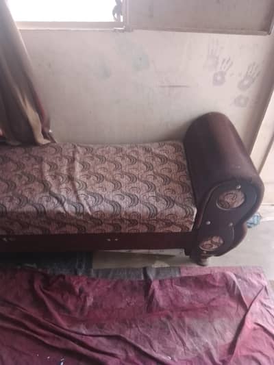 sofa sethi and 3 seats