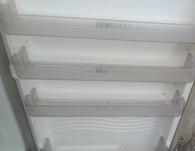 Dawlance fridge 7
