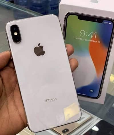 iPhone X 256gb with full box for sale me