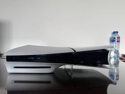 Playstation 5 Slim 1 TB + 1 Controller [ 3 months used ]