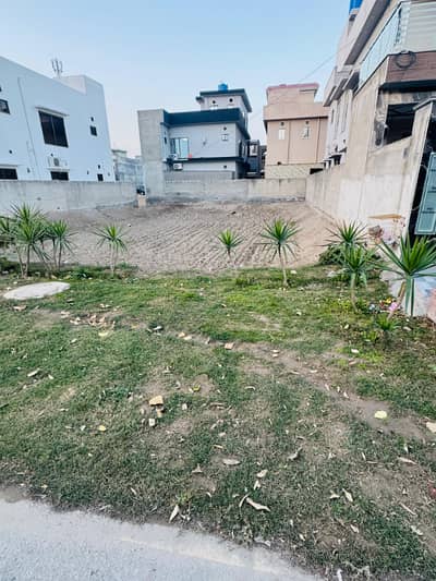 Get Your Dream On Excellent Location Residential Plot In Park View City - Overseas Block Lahore