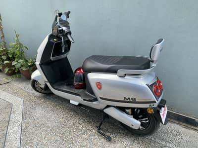 Metro M6 Empower lithium battery