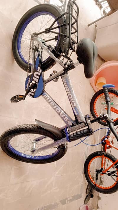 muj ko job ki zarorat ha argent koi bi job ho