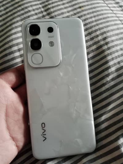 vivo Y29