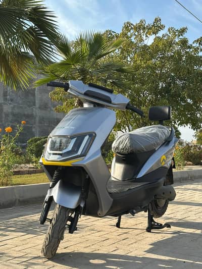 Jolta Electric Scotty