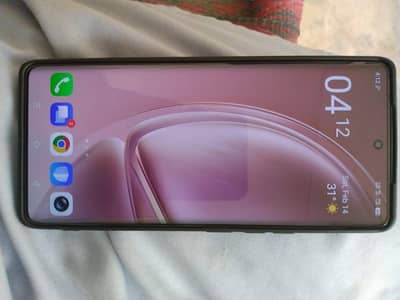 8+8+256 amoled display